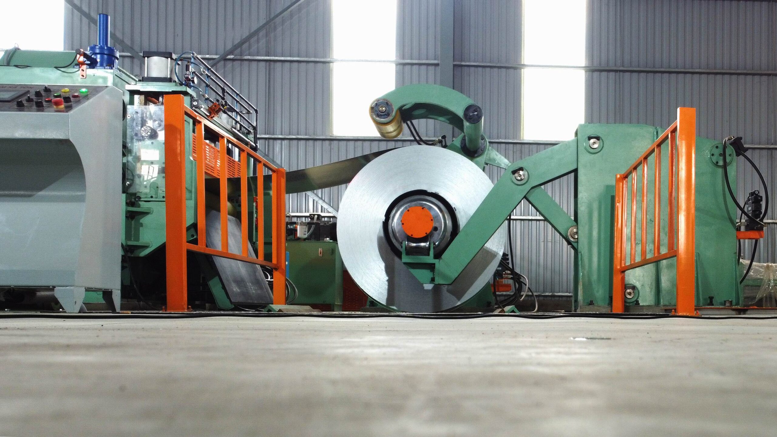 Máy xả tấm Hồng Ký HK-CTL1300