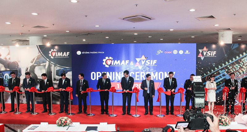 Hồng Ký ra mắt máy hàn dòng Pro tại Vimaf & Vsif