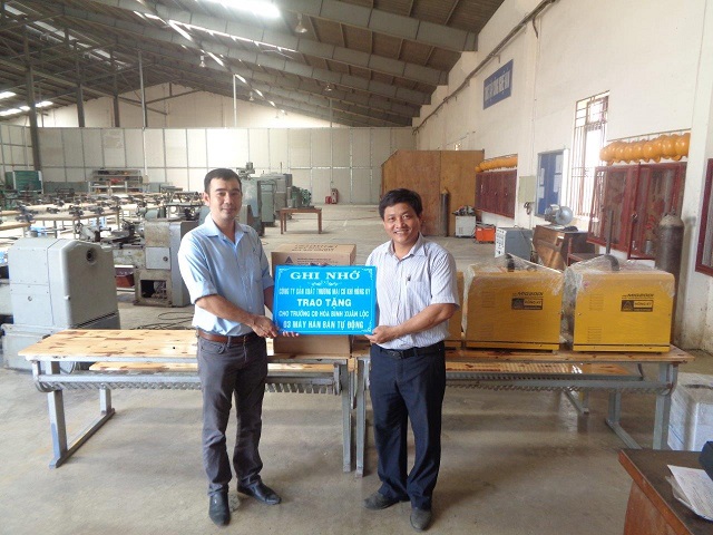 Trường Cao đẳng Hòa Bình – Xuân Lộc đón nhận tài trợ lần 2 từ Hồng Ký
