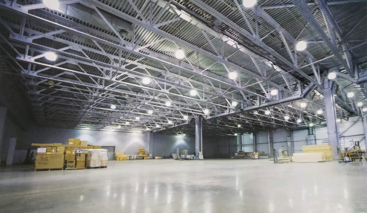 Sử dụng đèn led chiếu sáng cho nhà xưởng giúp tiết kiệm điện năng